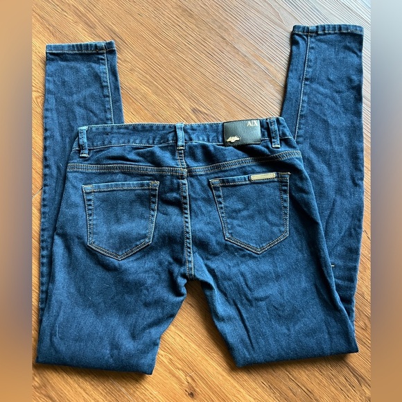 Armani Exchange Women’s Dark Wash Skinny Jeans Size 4 Stretch Denim A|X Designer - Picture 2 of 7